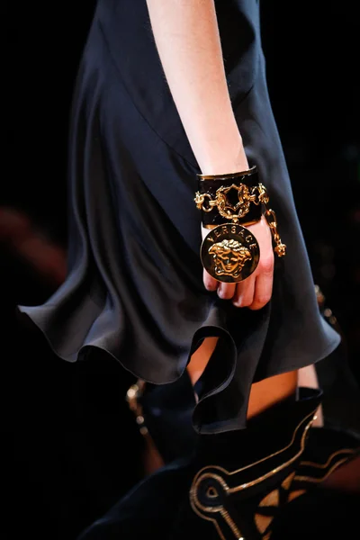 Look 55